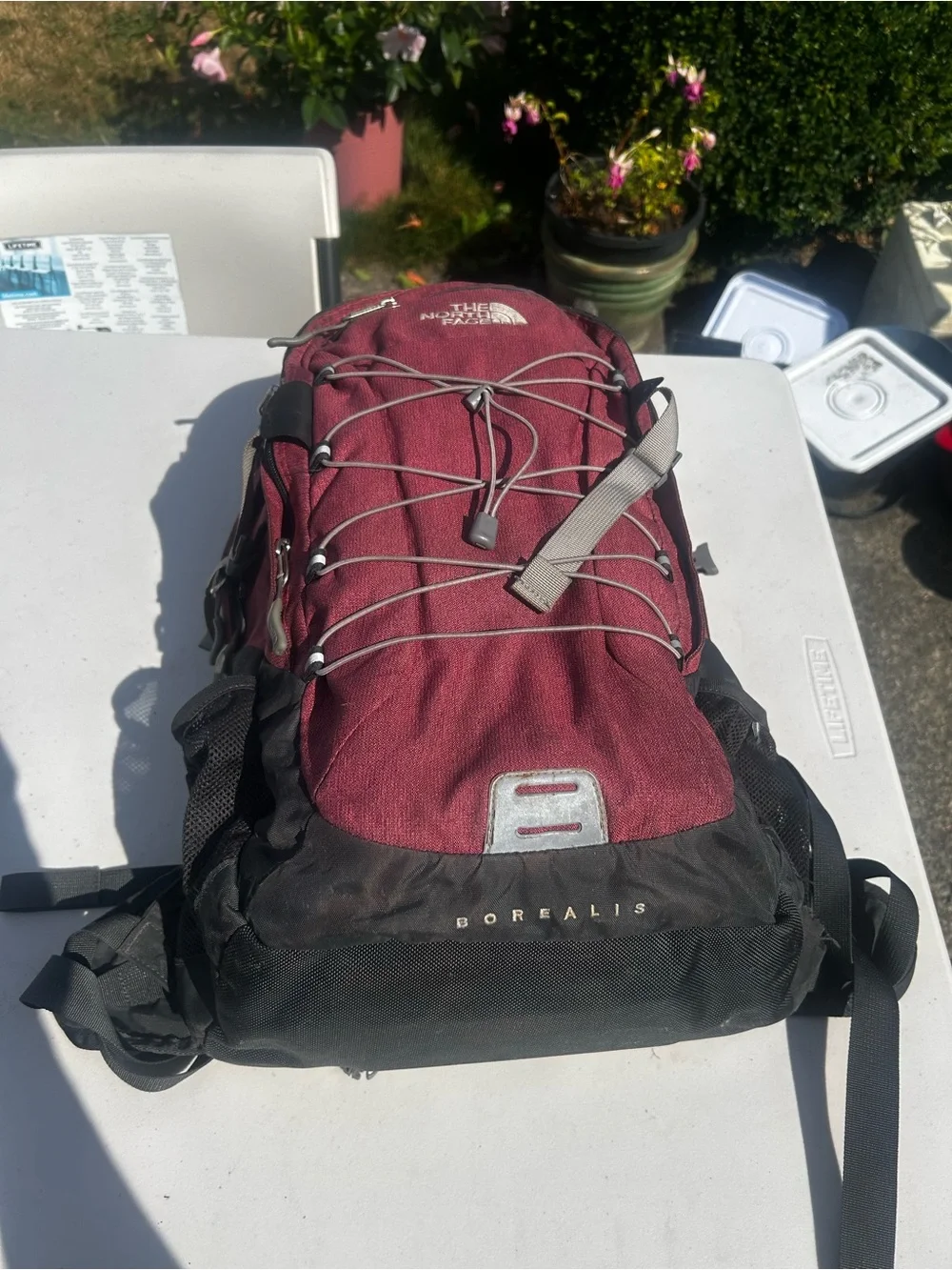 The North Face compact men’s
